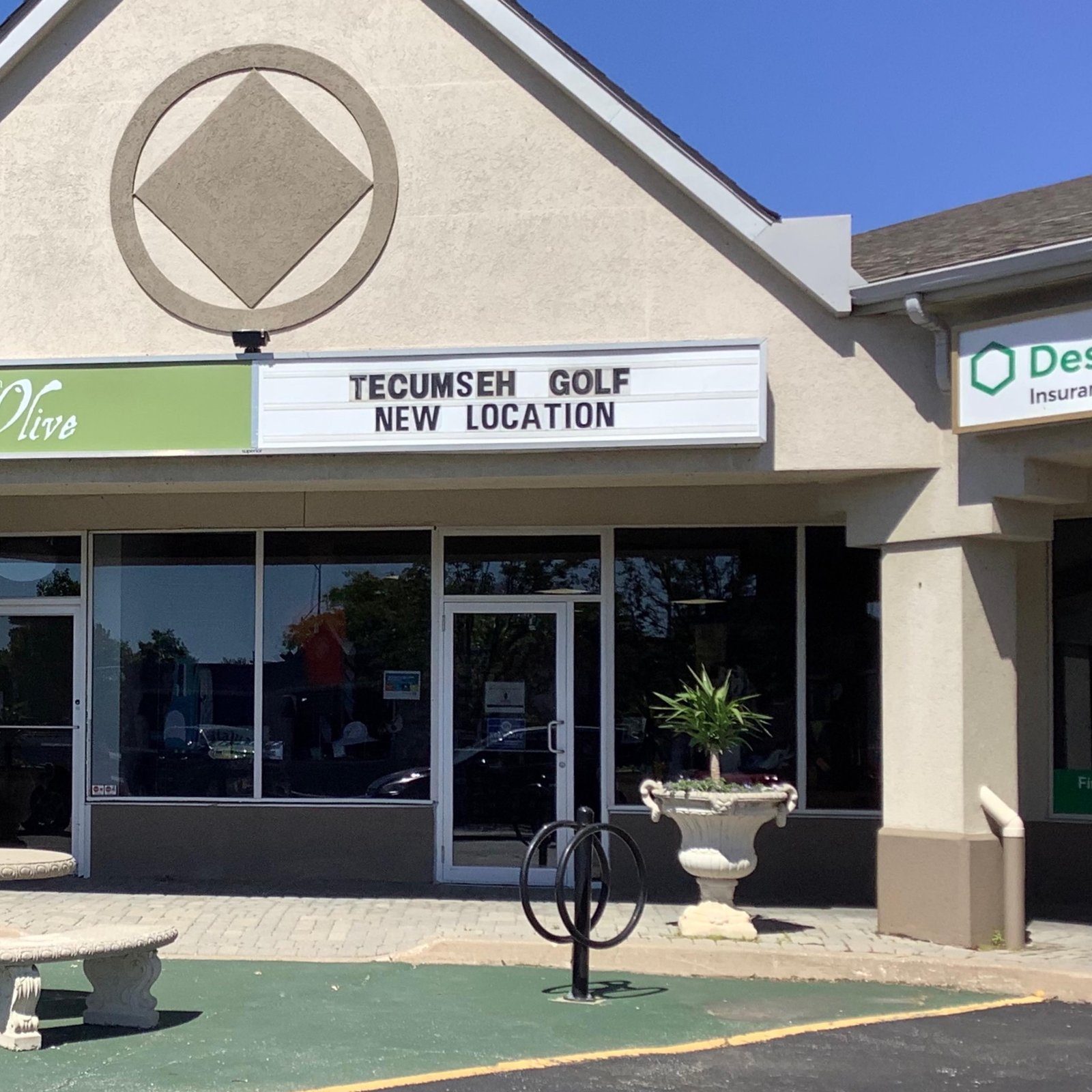 Tecumseh Golf Storefront